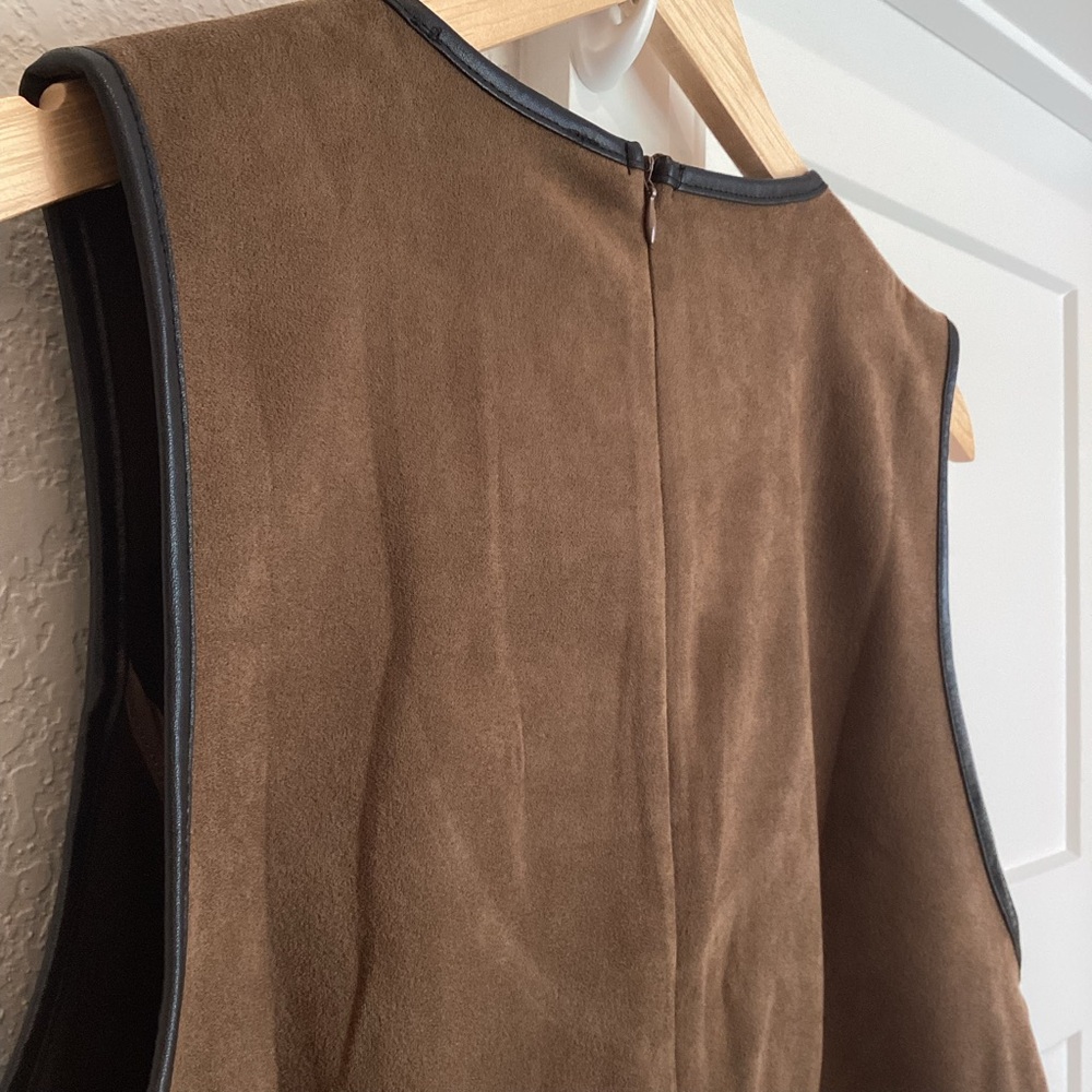 Anthropologie Flat White Faux-Suede Sleeveless Leather Bow-Trim Mini Dress - Picture 13 of 15